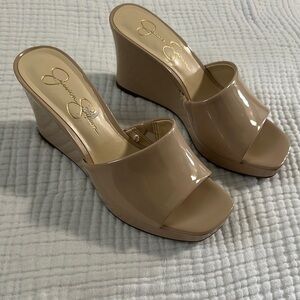 Jessica Simpson Tan Patent Leather Wedges with Platform Sole